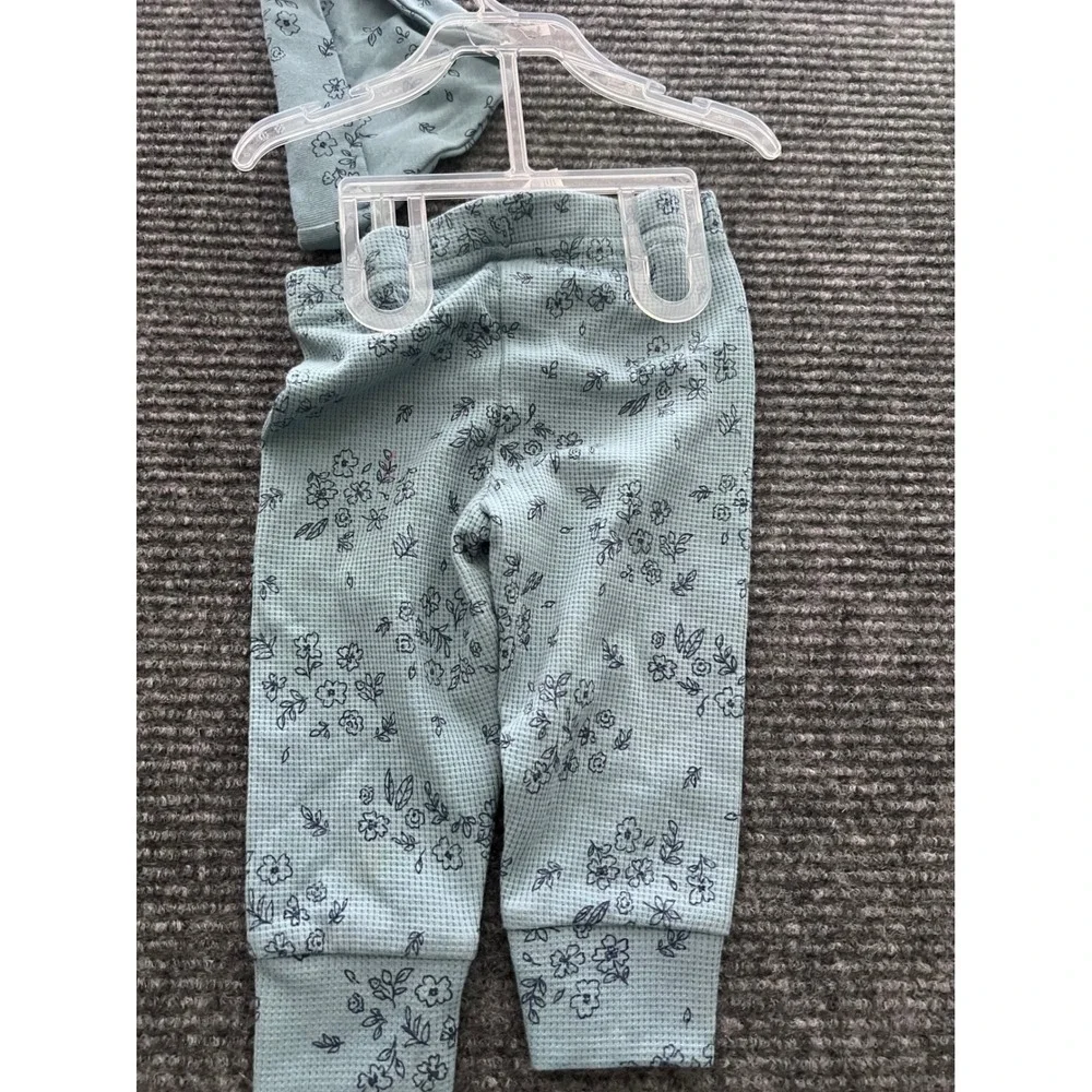 Just One You by Carters Baby Girls 9M Floral Waffle Knit Pants and Beanie Set